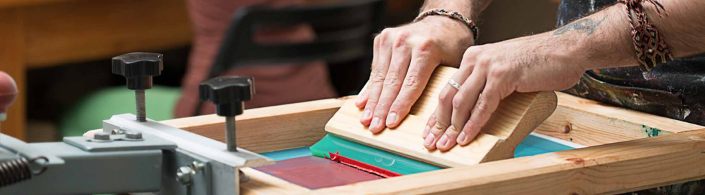 Impression en sérigraphie vs. impression numérique